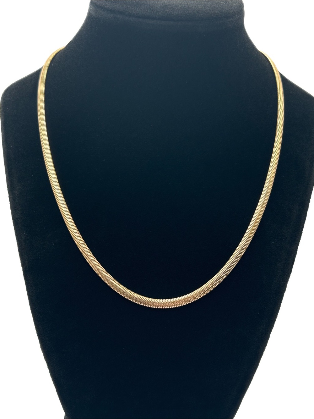 Vintage Unmarked Gold Tone Snake Chain Necklace